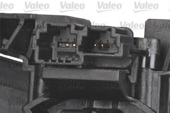 Перемикач підкермовий VALEO 251676